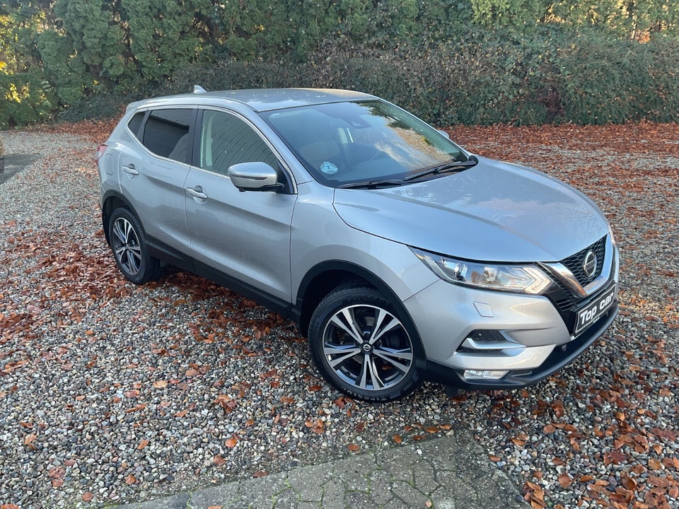 Nissan Qashqai 1,3 Dig-T 140 N-Connecta 5d