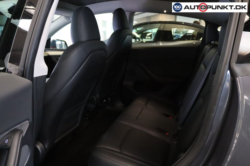 Tesla Model Y Long Range AWD 5d
