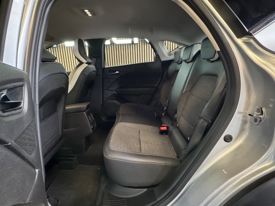 Renault Captur 1,6 E-Tech Intens 5d
