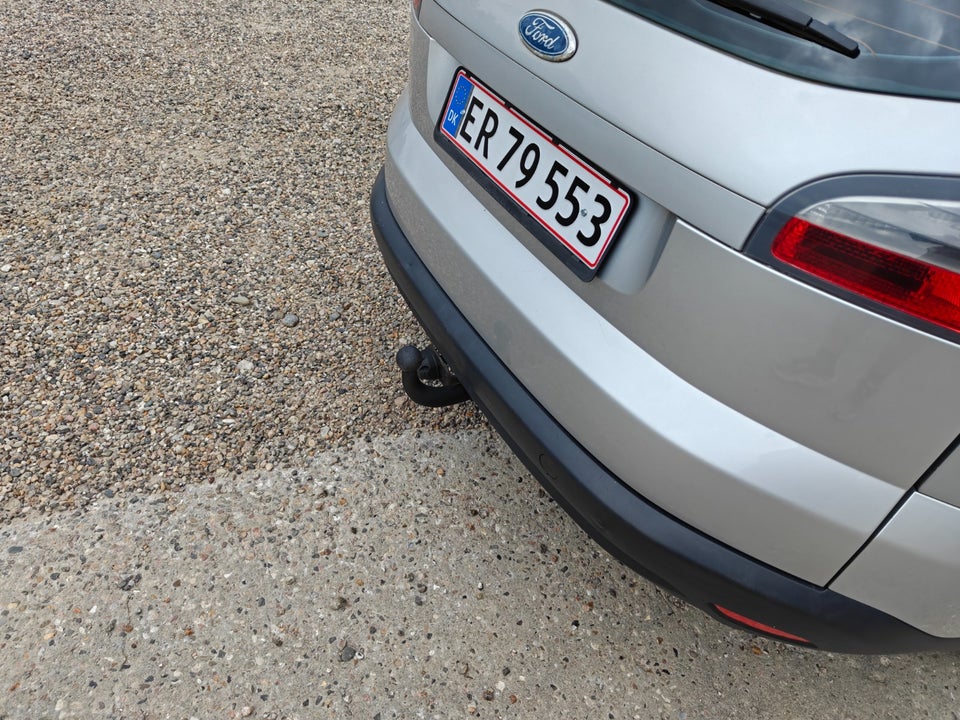 Ford S-MAX 2,0 Ambiente 7prs 5d