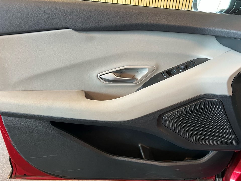 Ford Explorer 77 Select Extended Range 5d