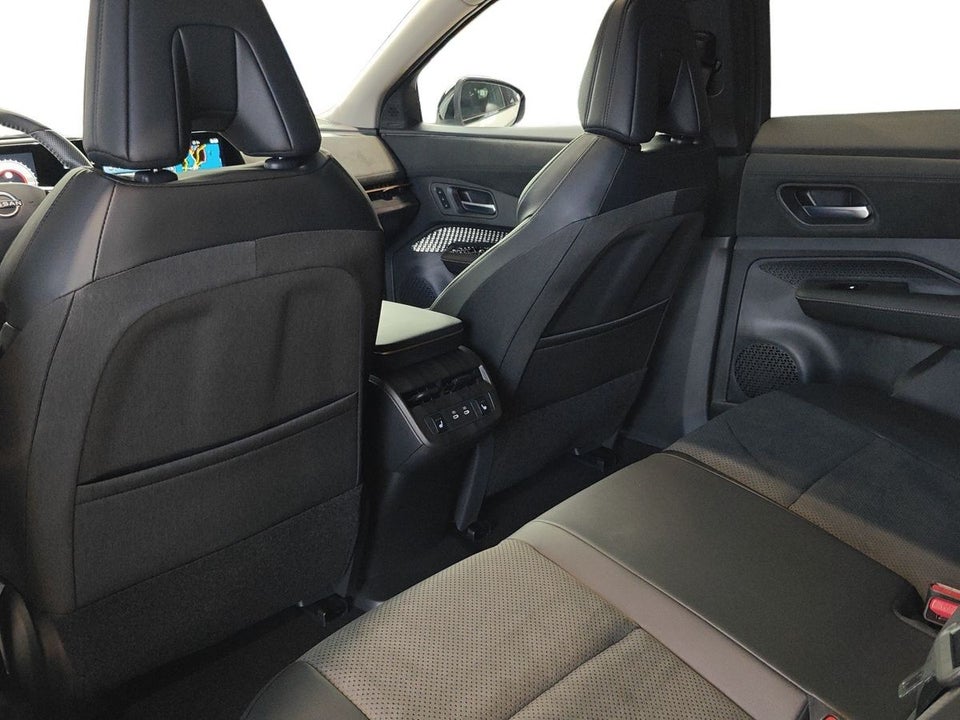 Nissan Ariya 87 Evolve 5d