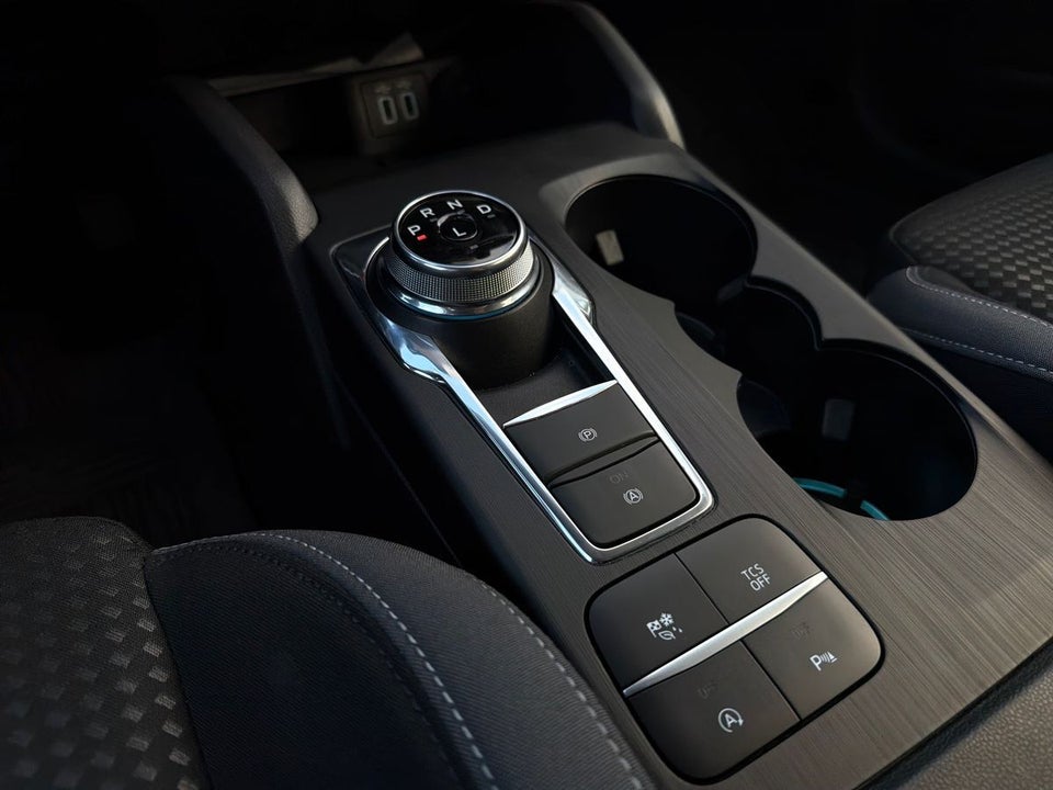 Ford Focus 1,0 EcoBoost Connected stc. aut. 5d