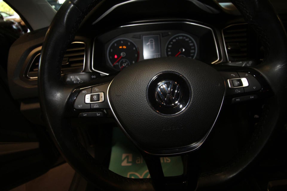 VW T-Roc 1,0 TSi 115 Style 5d