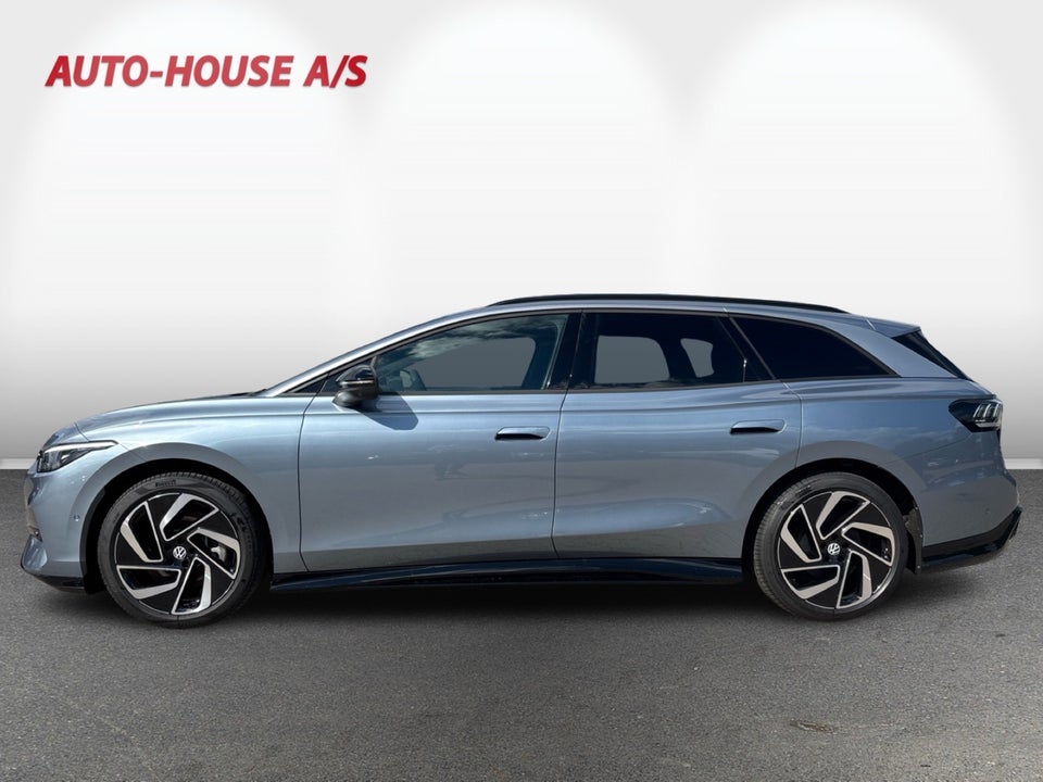 VW ID.7 77 Pro Tourer 5d