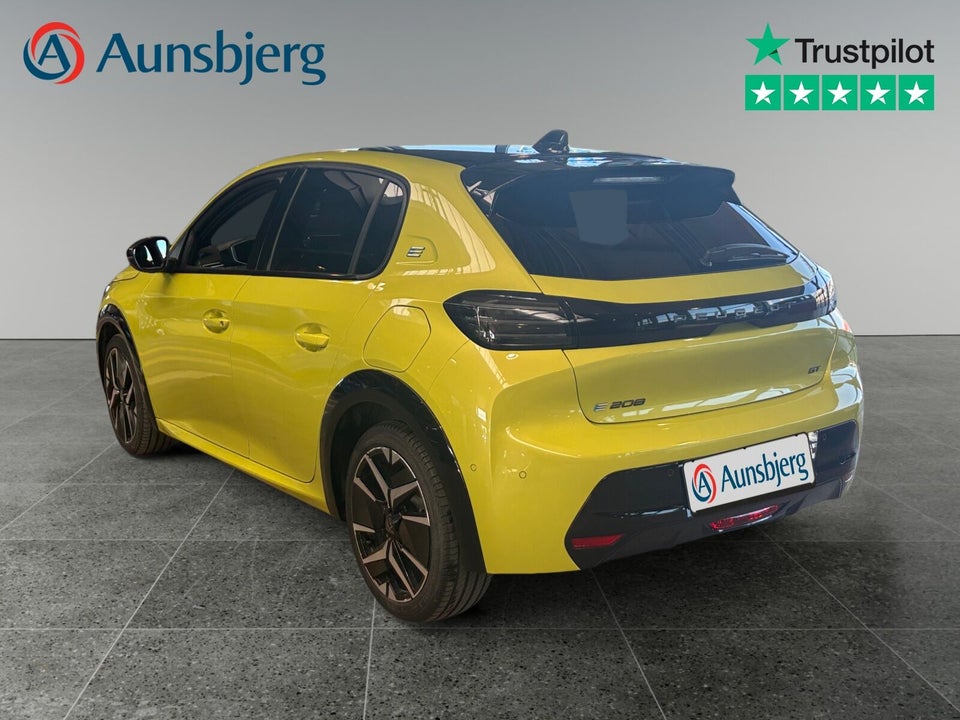 Peugeot e-208 54 GT 5d