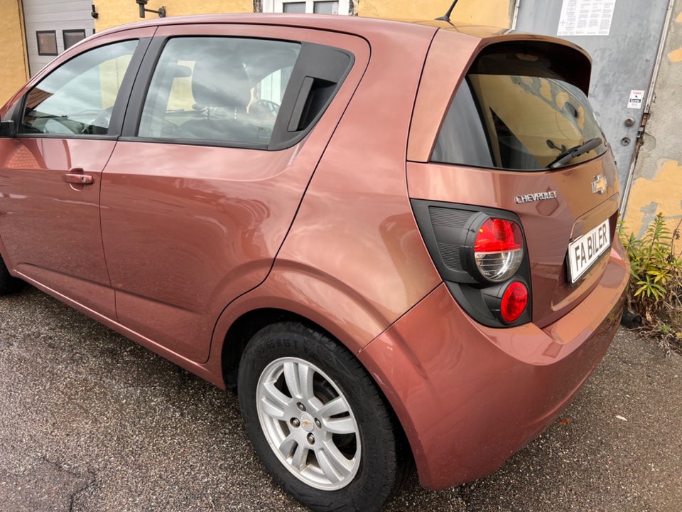 Chevrolet Aveo 1,2 LT ECO 5d