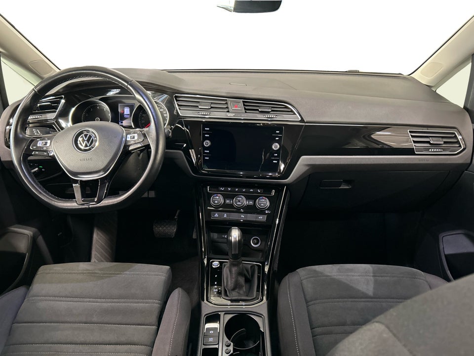 VW Touran 1,5 TSi 150 Highline Family DSG 7prs 5d