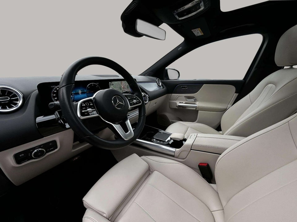 Mercedes EQA250+ Progressive 5d