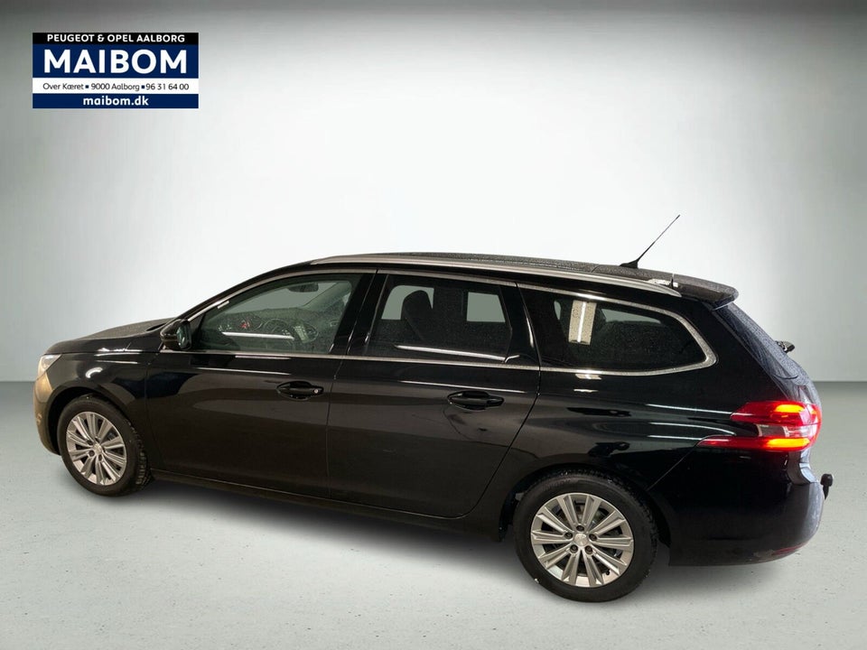 Peugeot 308 1,5 BlueHDi 130 Infinity SW 5d