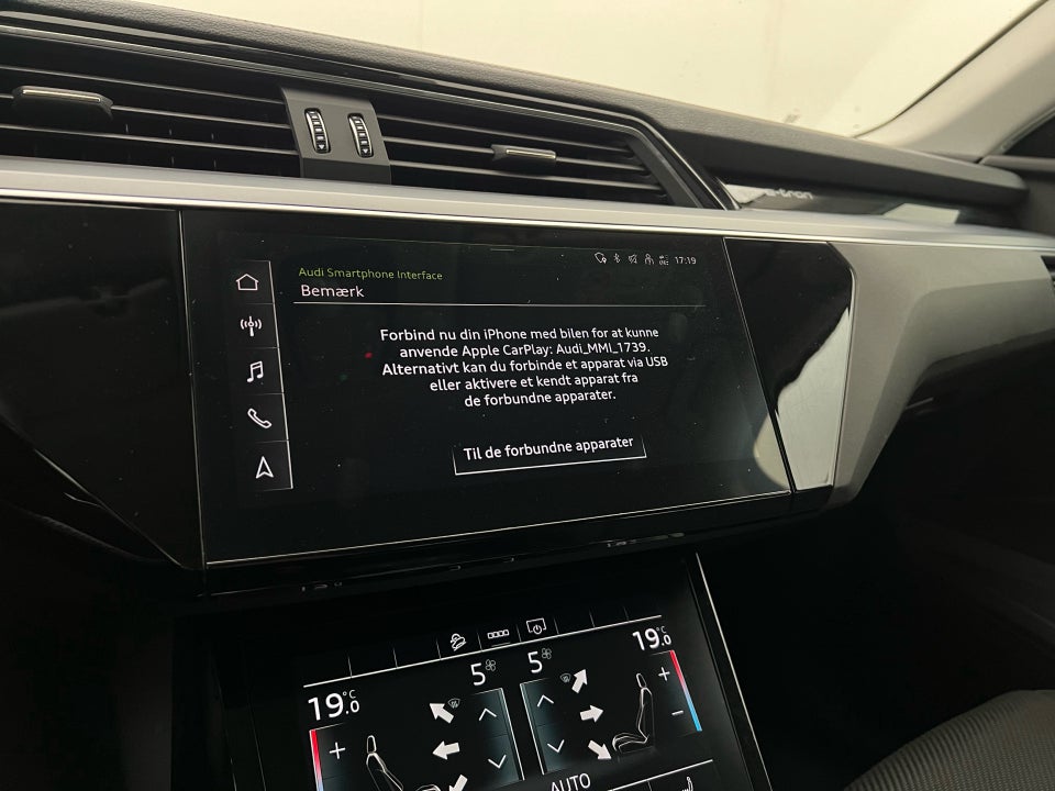 Audi e-tron 55 S-line Prestige quattro 5d