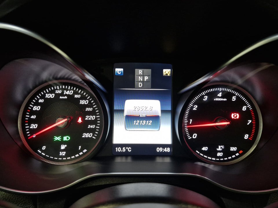 Mercedes C300 2,0 AMG Line Coupé aut. 2d