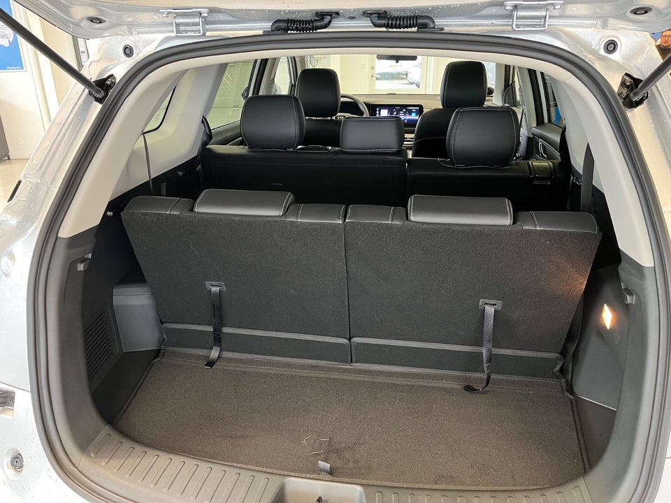 Navor E5 1,5 PHEV Rock 5d