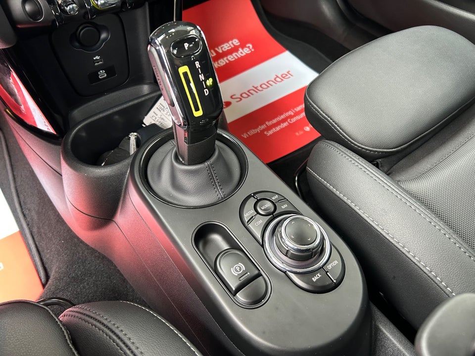 MINI Cooper SE Premium Extra 3d