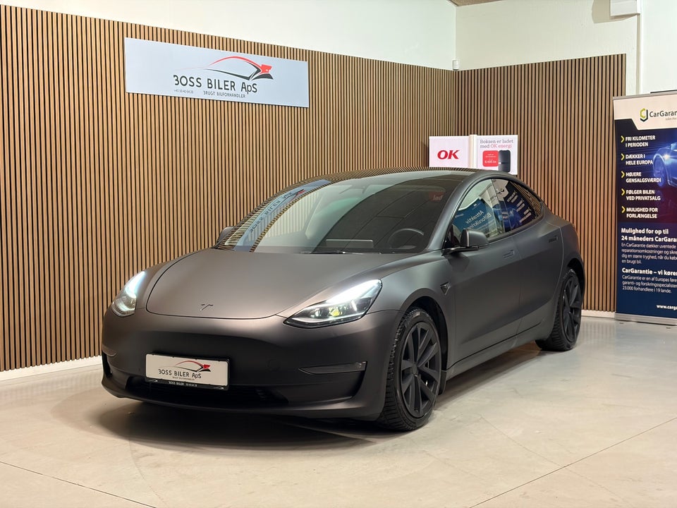 Tesla Model 3 Long Range AWD 4d