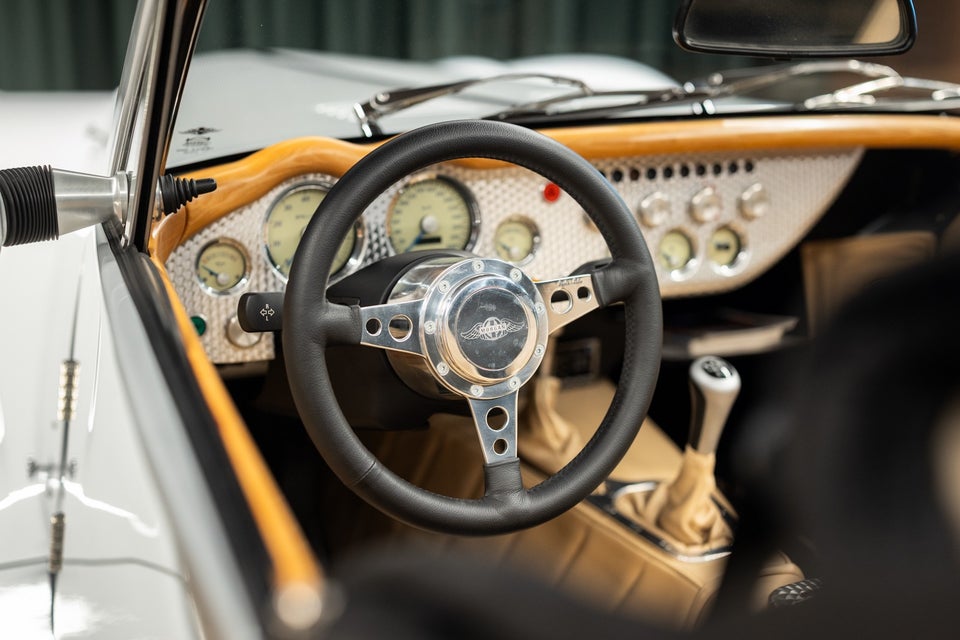 Morgan Aero 8 4,4 2d