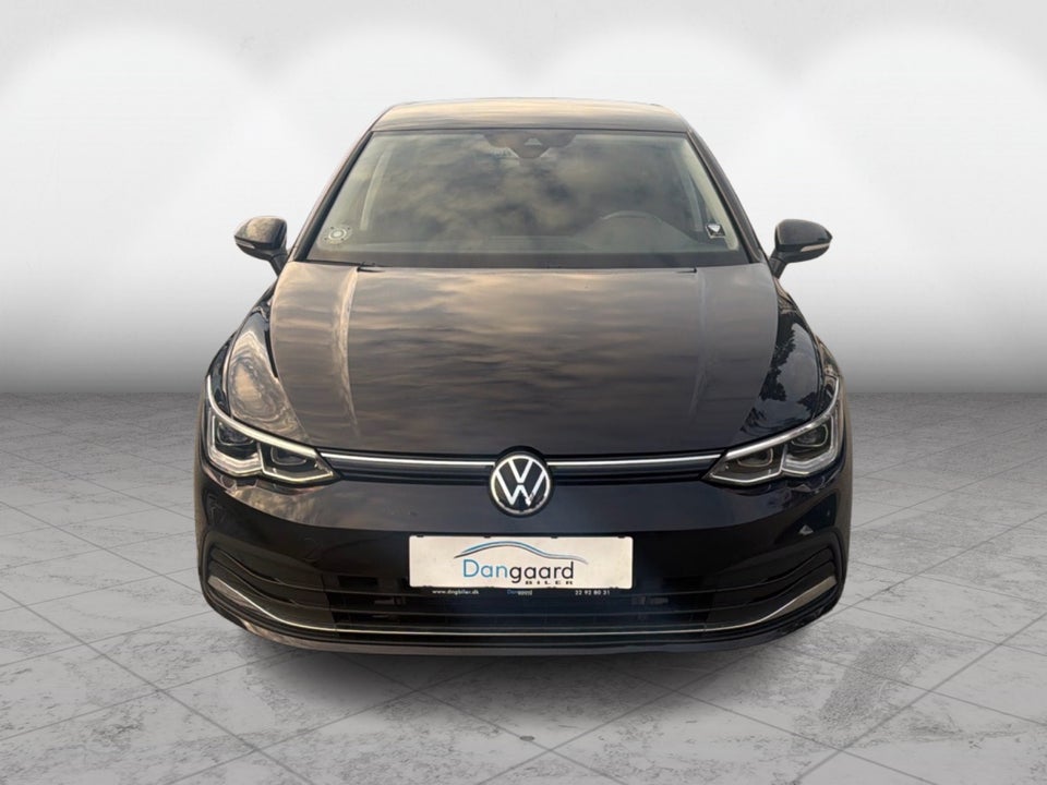 VW Golf VIII 1,4 eHybrid DSG 5d