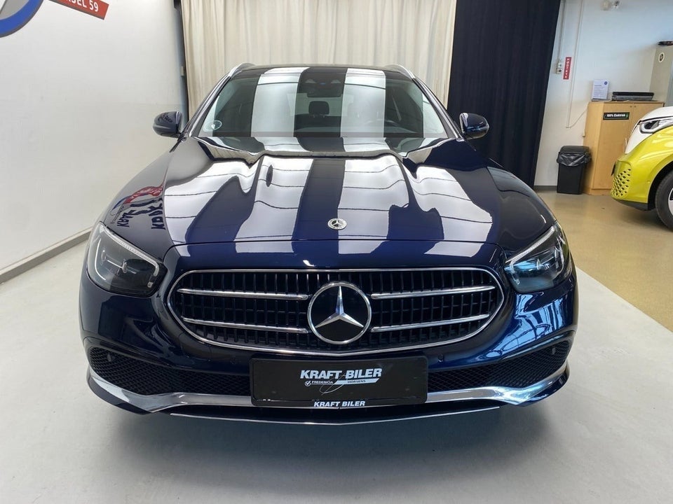 Mercedes E300 de 2,0 stc. aut. 4Matic 5d