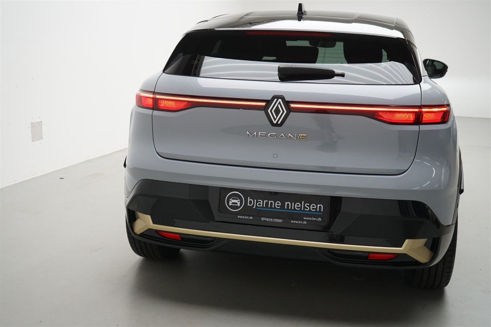Renault Megane E-Tech 60 Iconic 5d