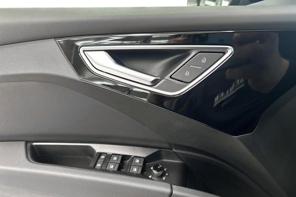 Audi Q4 e-tron 45 S-line Edition 5d