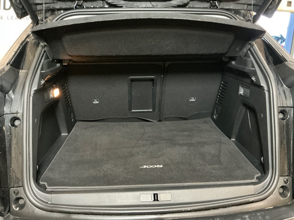 Peugeot 3008 1,6 Hybrid Allure Pack EAT8 5d