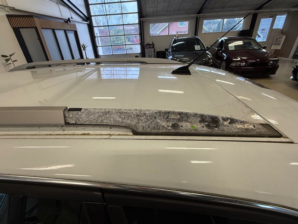 Renault Laguna III 2,0 dCi 150 Dynamique Sport Tourer 5d