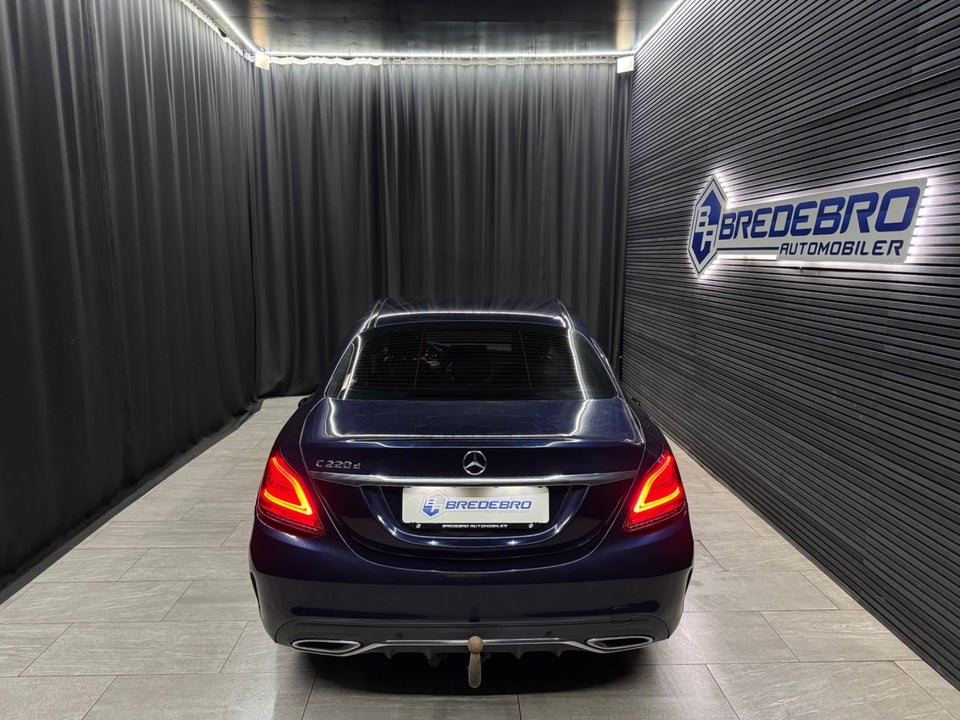 Mercedes C220 d 2,0 AMG Line aut. 4d