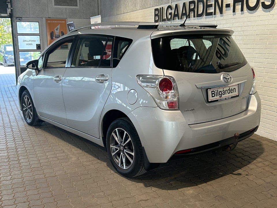 Toyota Verso 1,8 VVT-i T2 Touch 7prs 5d
