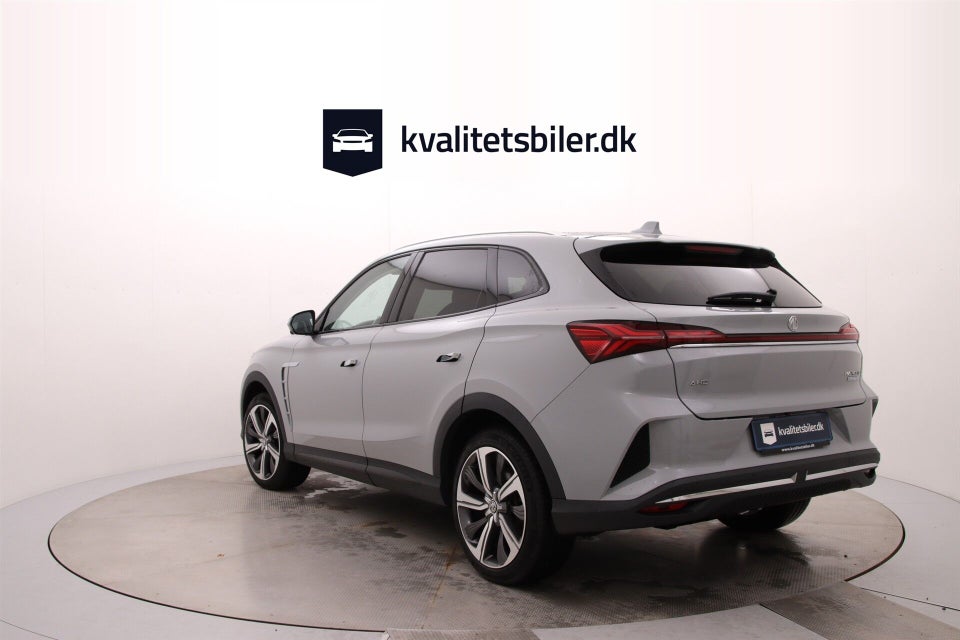 MG Marvel R Performance 5d