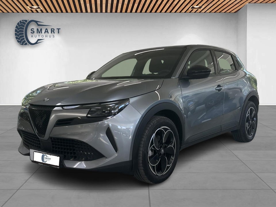 Alfa Romeo Junior Elettrica Core 5d