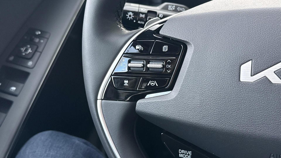 Kia Niro 64 EV Prestige 5d