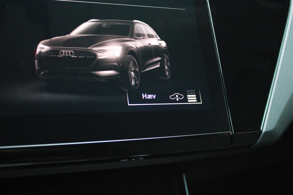 Audi e-tron 55 Prestige quattro 5d