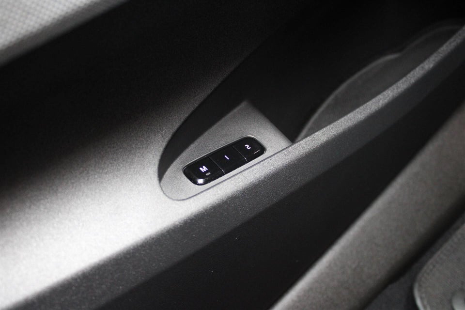 Polestar 2 Long Range AWD 5d