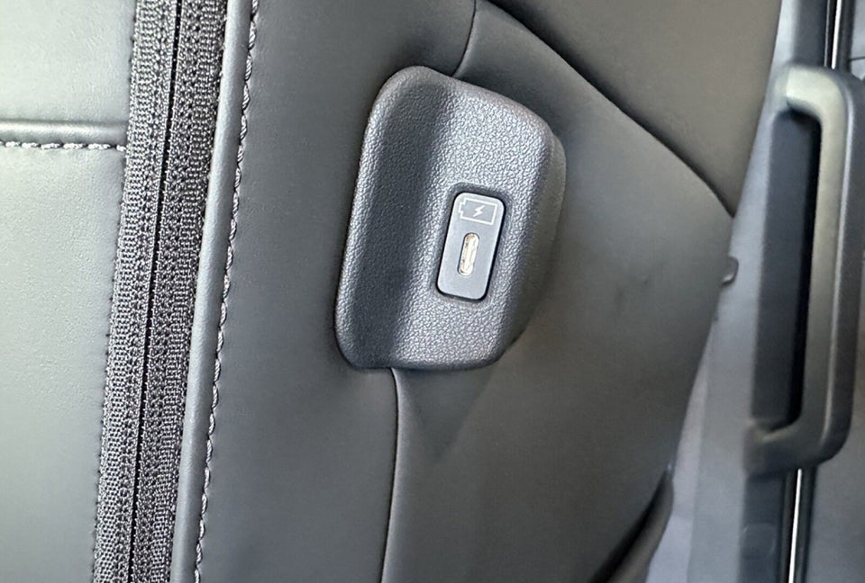 Kia PV5 71 Long Range Prestige 5d