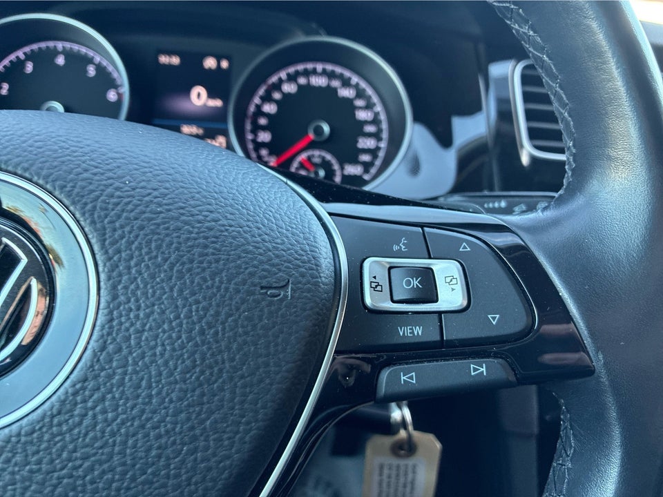 VW Golf VII 1,5 TSi 150 Highline DSG 5d