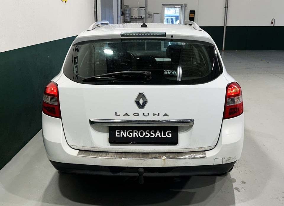 Renault Laguna III 2,0 Authentique Sport Tourer 5d