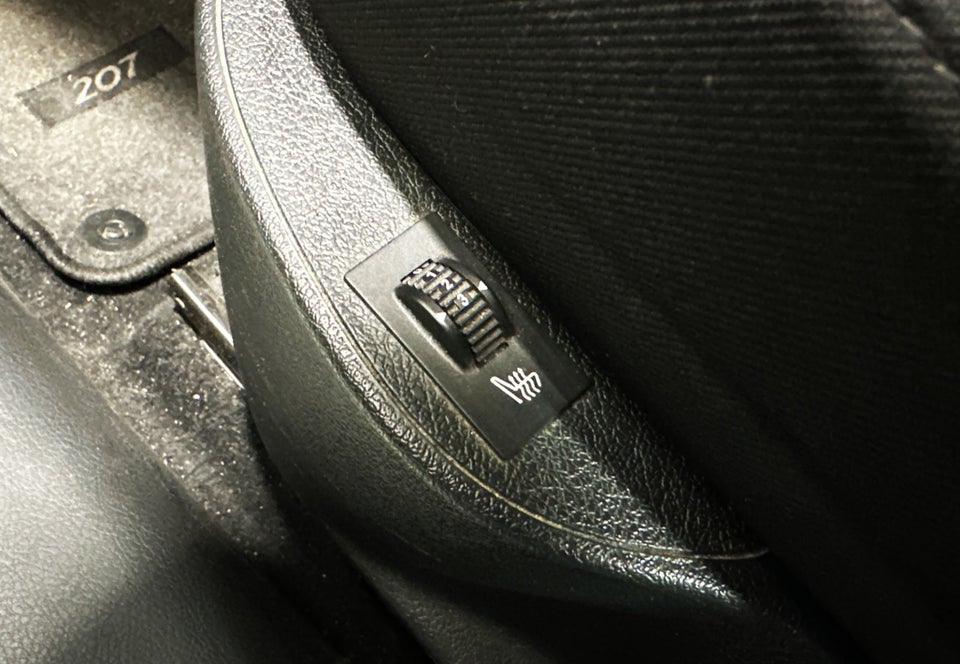 Peugeot 207 1,6 HDi 92 Comfort+ 5d