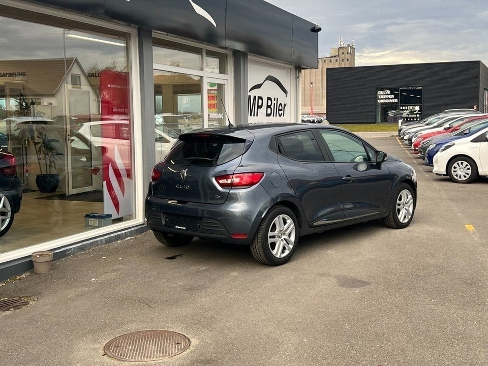 Renault Clio IV 0,9 TCe 90 Zen 5d