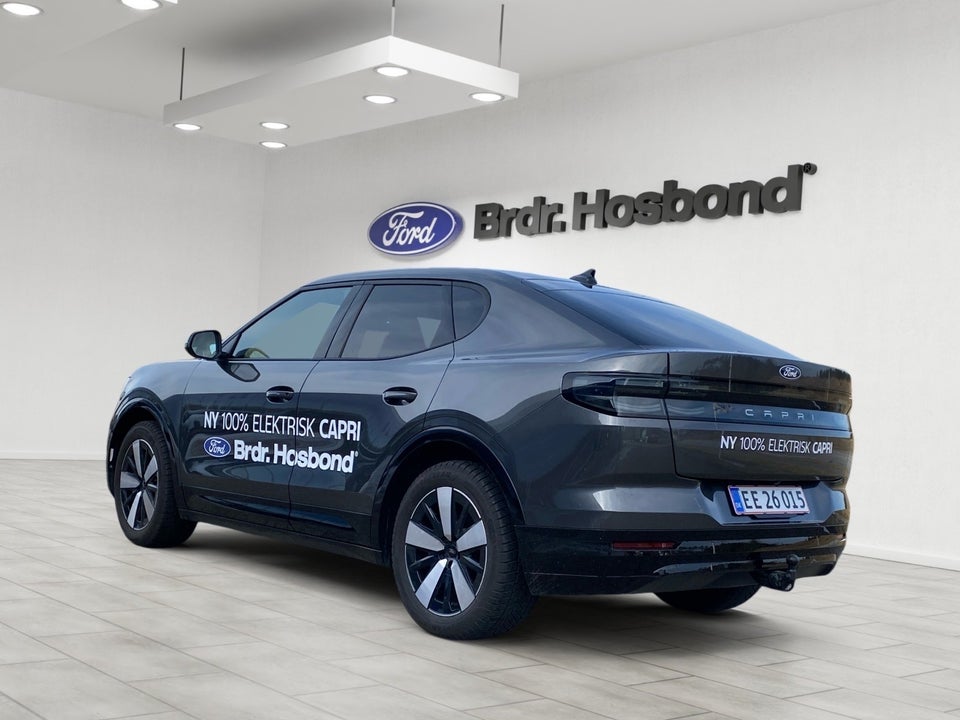 Ford Capri 82 Premium Extended Range 5d