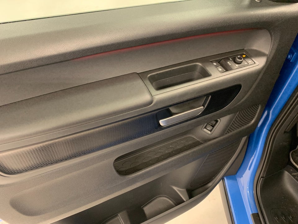 VW ID.Buzz 86 Style+ 6prs LWB 5d