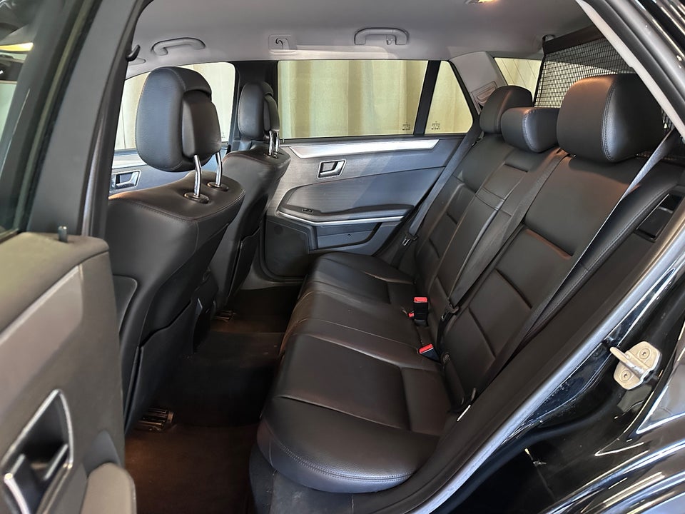 Mercedes E200 2,2 CDi stc. aut. BE 5d