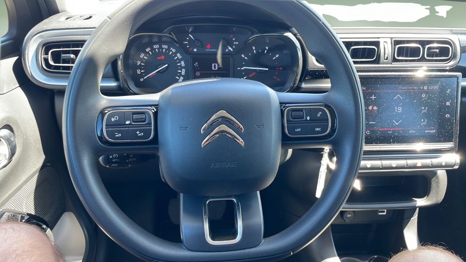 Citroën C3 1,2 PureTech 83 Shine 5d