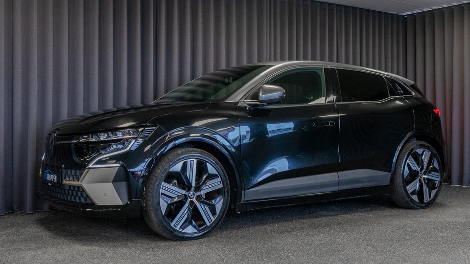 Renault Megane E-Tech 60 Iconic 5d