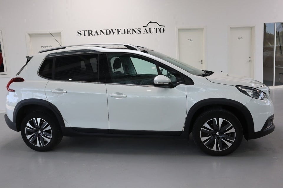 Peugeot 2008 1,6 BlueHDi 100 Allure Sky 5d