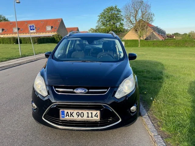Ford Grand C-MAX 1,0 SCTi 100 Titanium 5d