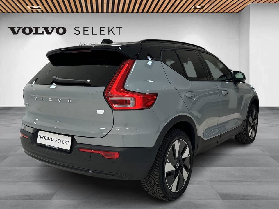 Volvo XC40 ReCharge Extended Range Plus 5d