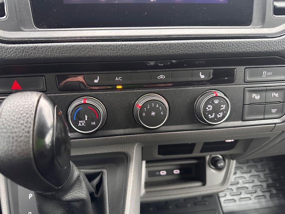 VW Crafter 35 2,0 TDi 177 Kassevogn L3H2 aut.