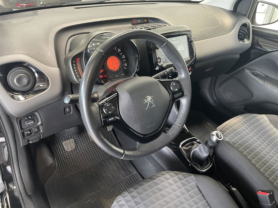 Peugeot 108 1,0 e-VTi 72 Allure+ 5d