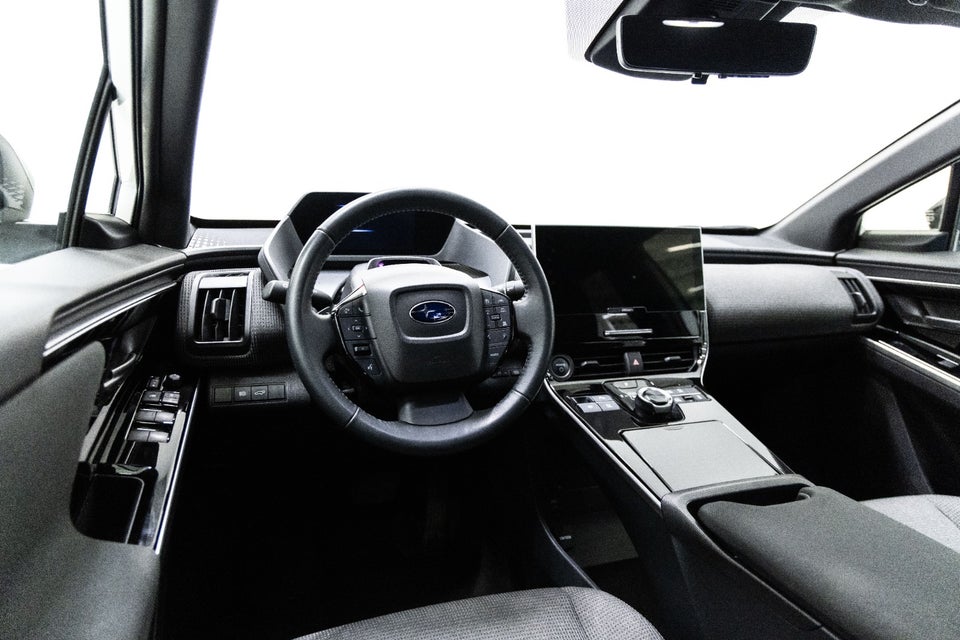 Subaru Solterra 71 Limited 5d