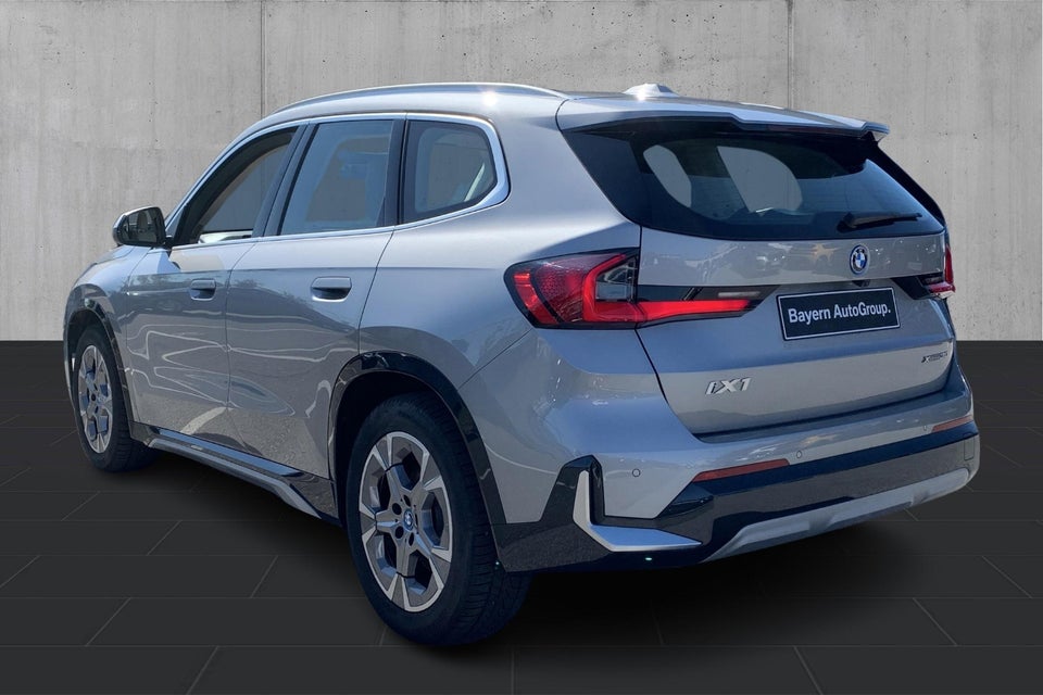 BMW iX1 xDrive30 5d